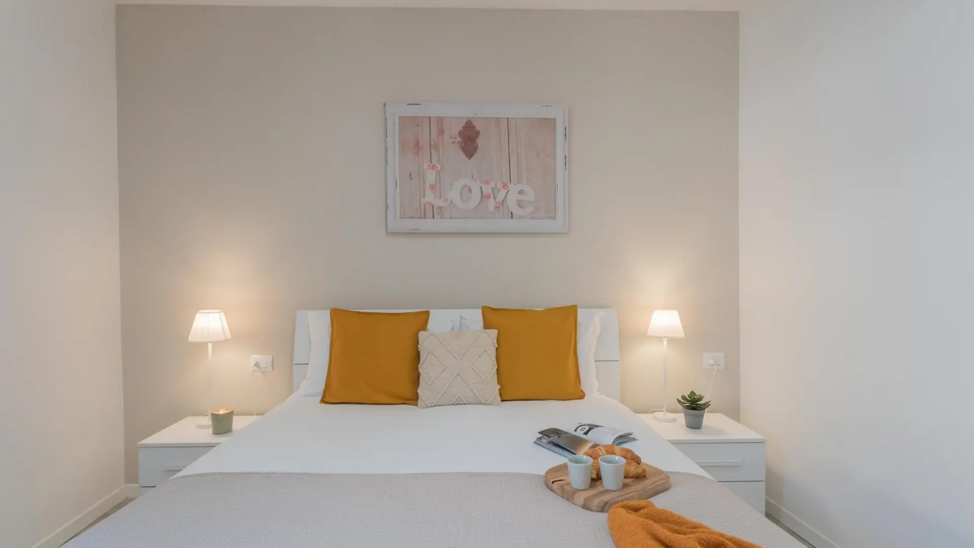 Zezio 44 By Rent All Como
