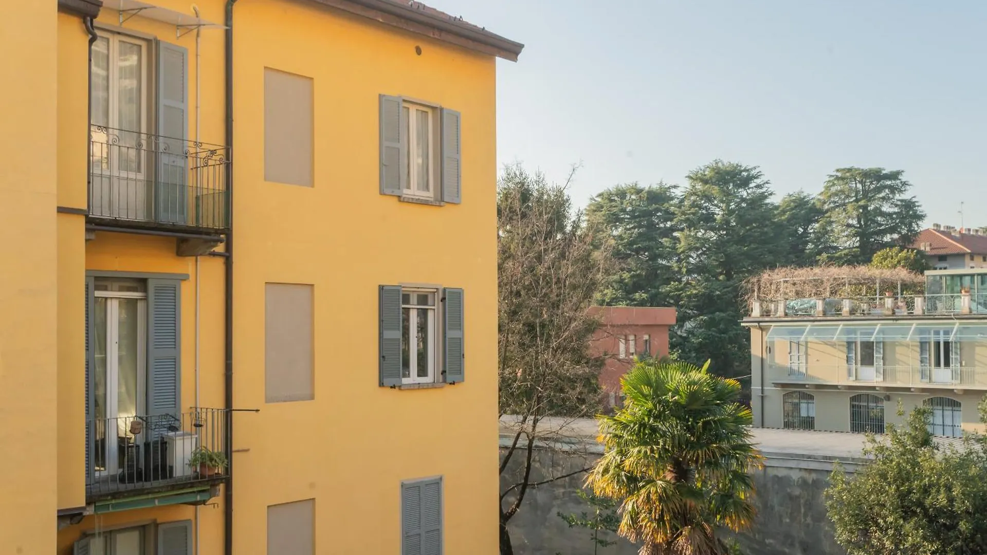 Zezio 44 By Rent All Como Apartment