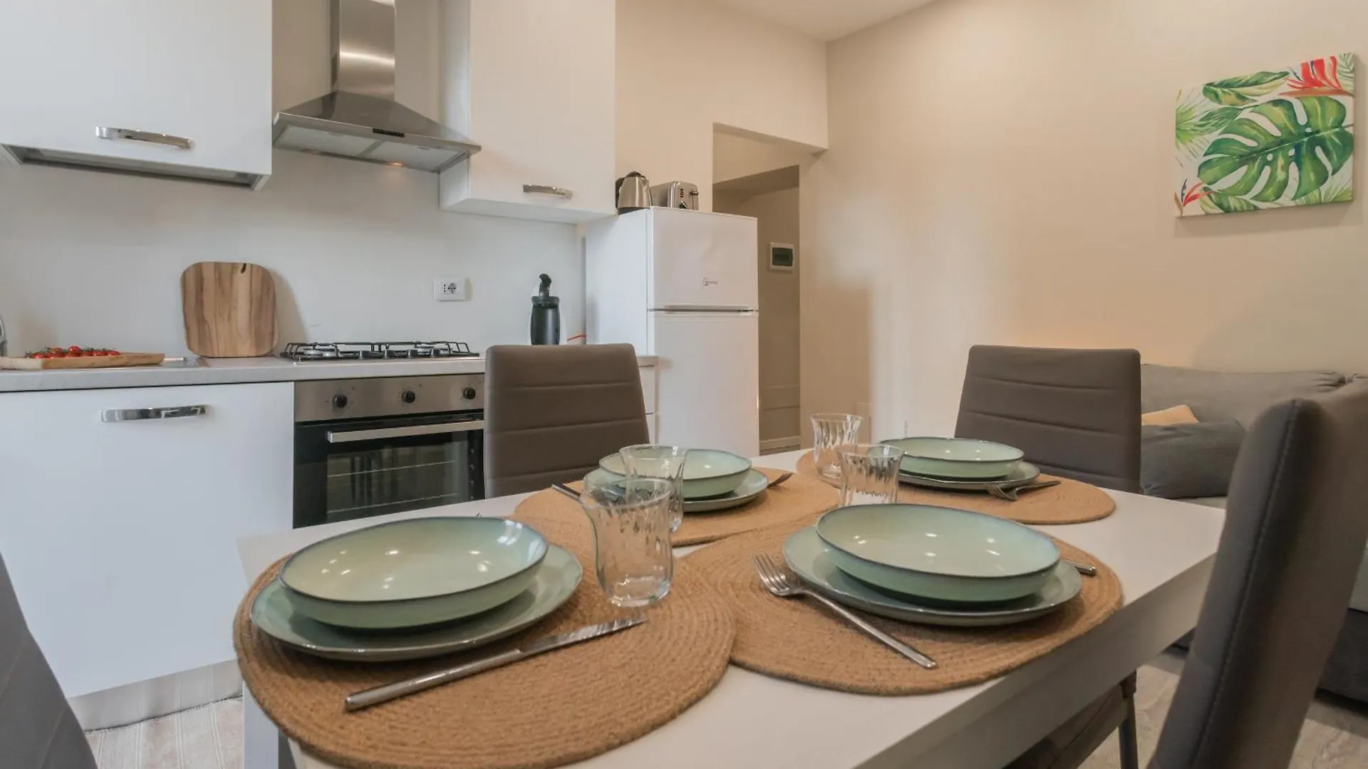 Zezio 44 By Rent All Como Apartment